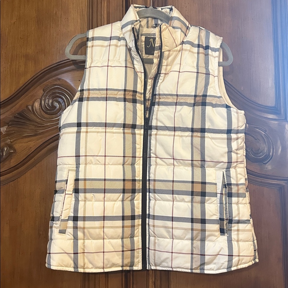 NEW Natural Reflections Checkered Puffer Vest small with Side Pockets